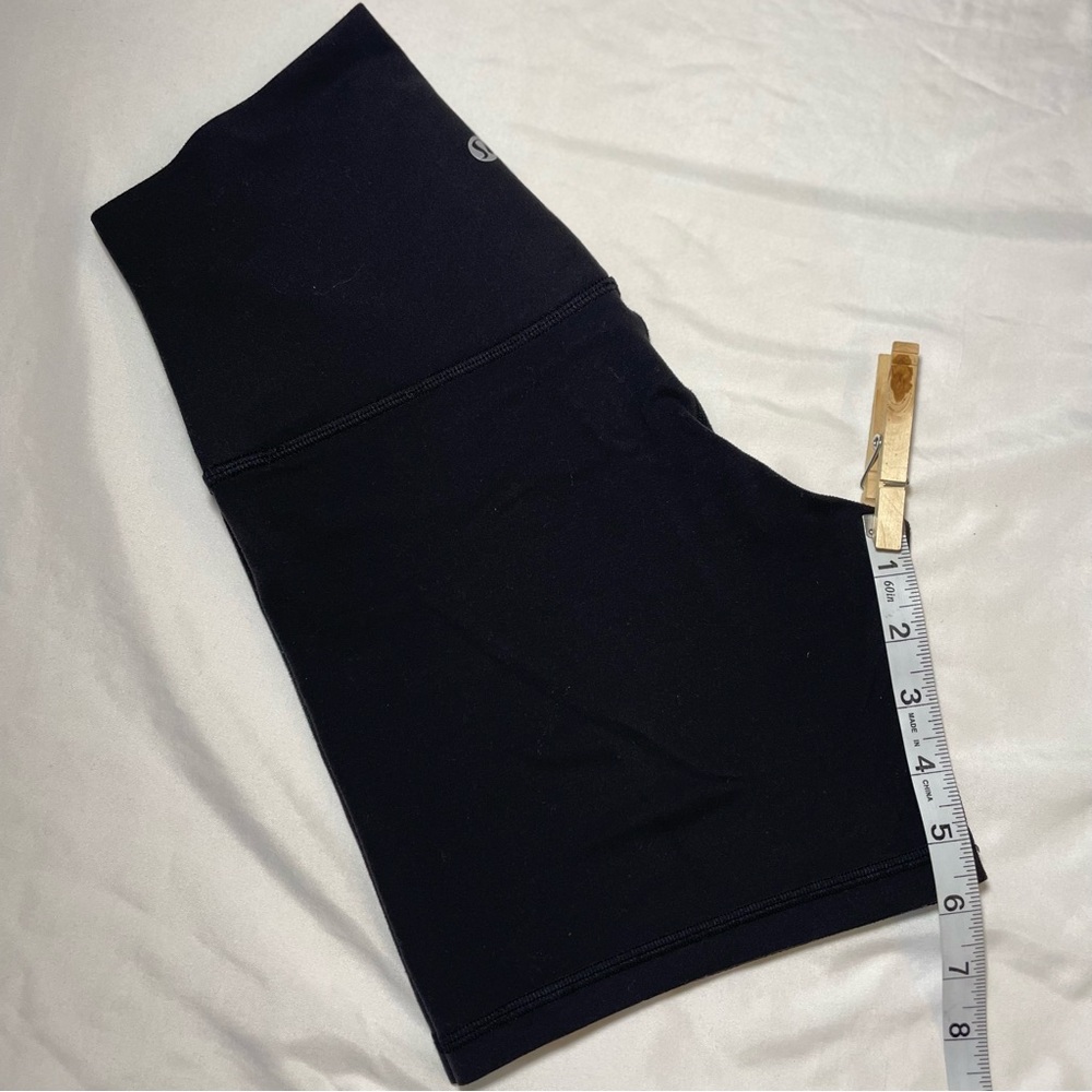 lululemon athletica Women's Black Bike Shorts - Picture 5 of 7